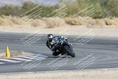 media/Nov-16-2025-Race Pace (Sun) [[8c5fa54630]]/Non Verified Riders (1st 20 Minutes)/2-Turn 10 (1010am)/